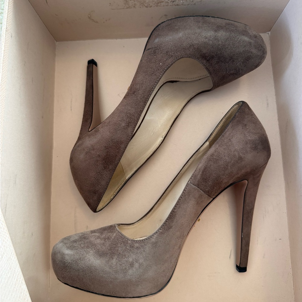 Prada Taupe Suede Platform Pumps Sz 36.5 - Picture 3 of 7